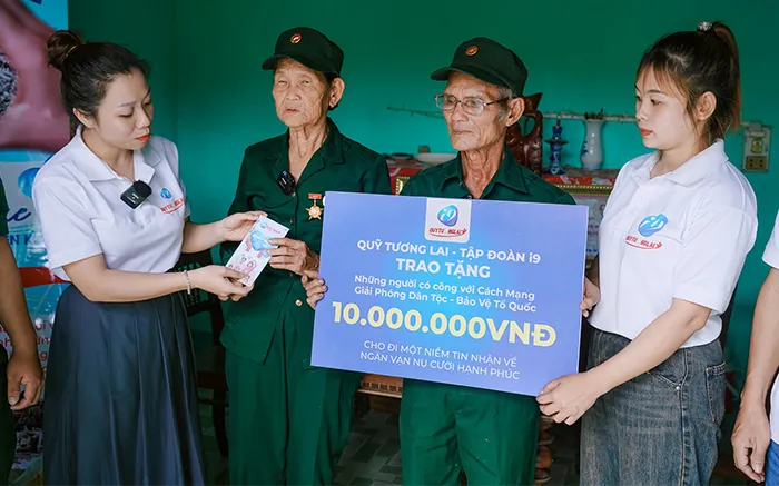 Biểu tượng hỗ trợ khách hàng 24/7 tại 123 b